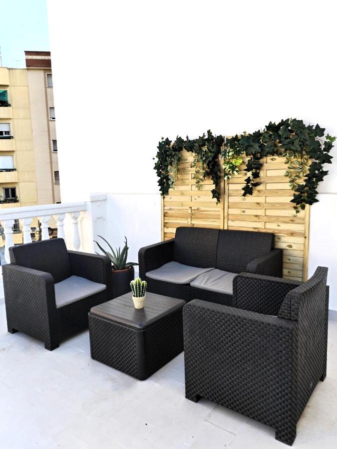 Cd-Duplex, Elegante Duplex, Centrico, Terraza Espectacular, Barrio Tranquilo Apartment Malaga Bagian luar foto